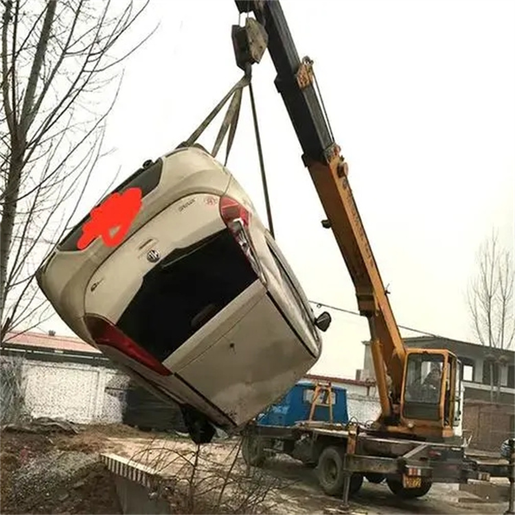 岳阳随时待命，吊车24小时道路救援服务全解析